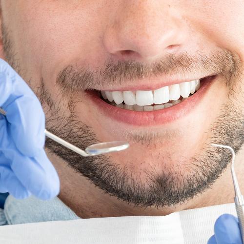 Mehr Informationen zum Thema: Zahnkunde